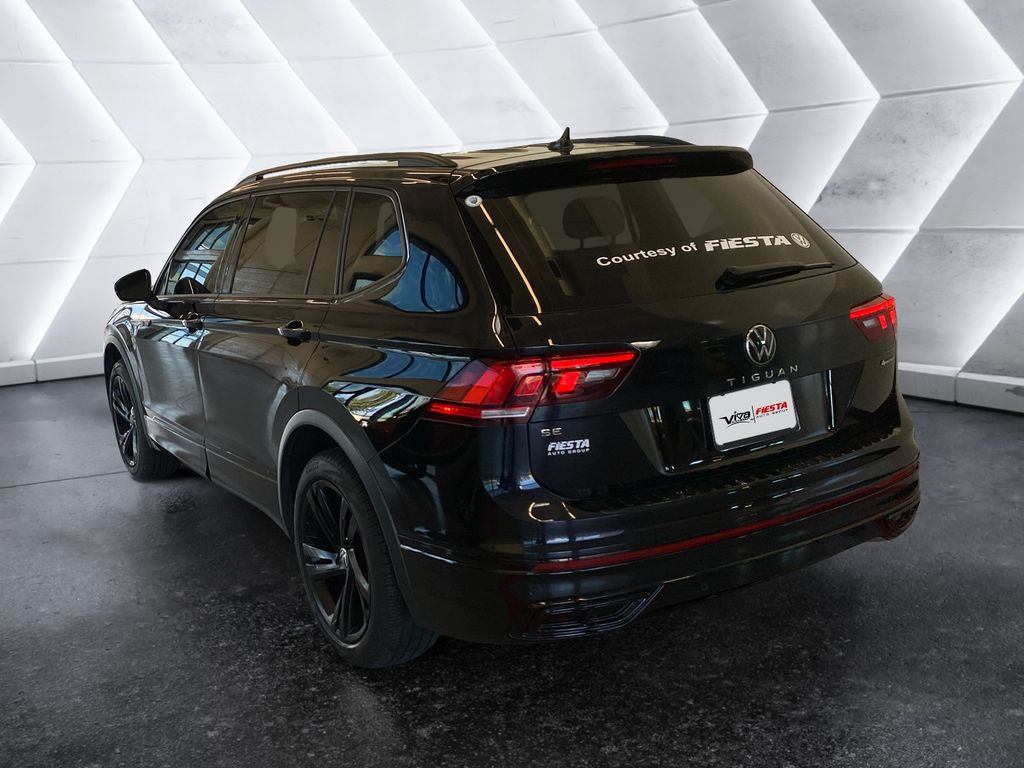 2024 Volkswagen Tiguan SE R-Line Black photo 6