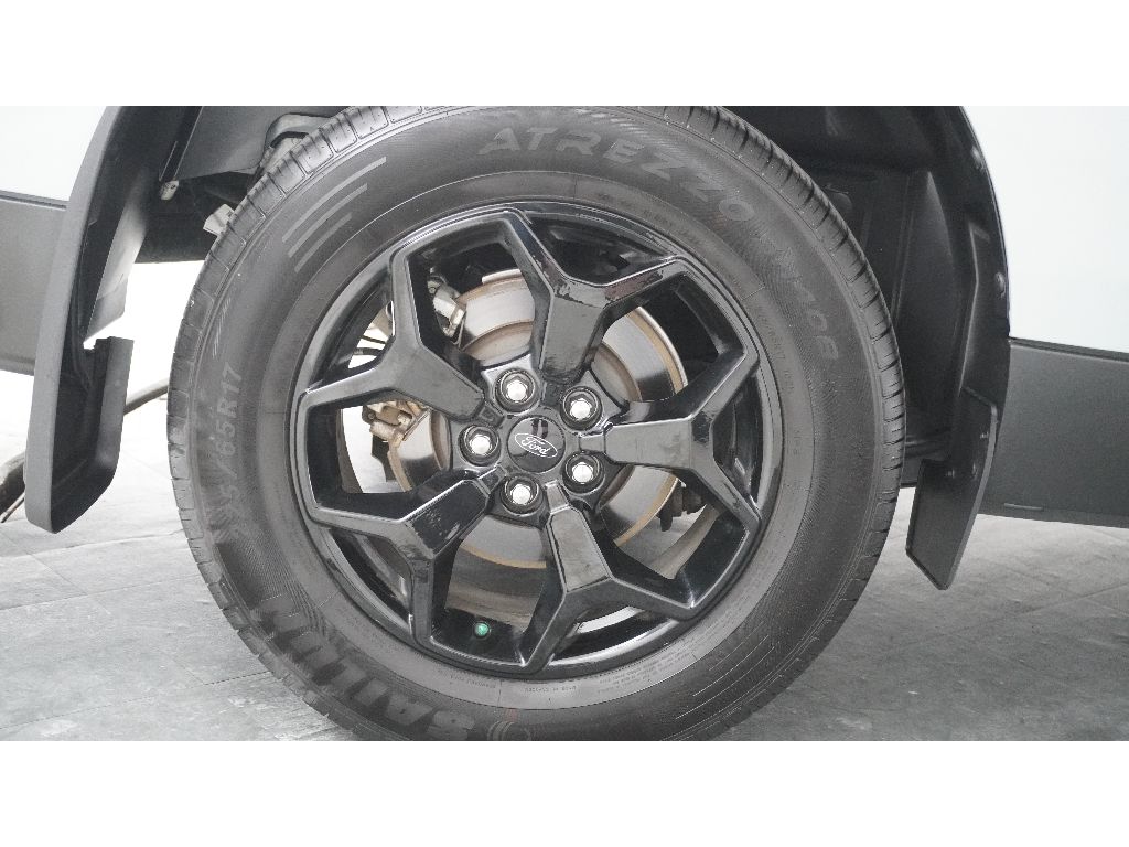 2024 Ford Maverick Lariat photo 29