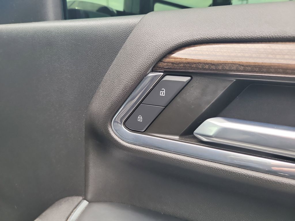 2024 Chevrolet Silverado 3500HD LT photo 28