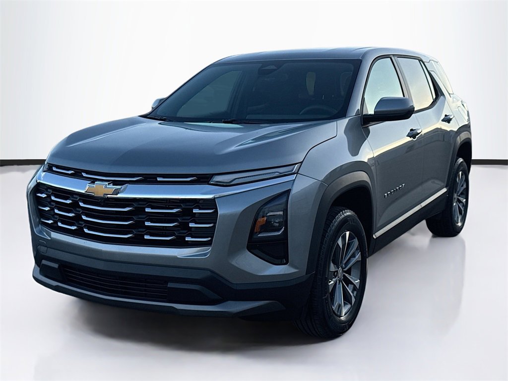 2026 Chevrolet Equinox LT photo 3