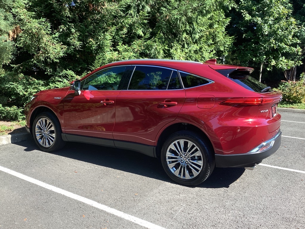2021 Toyota Venza Limited photo 8