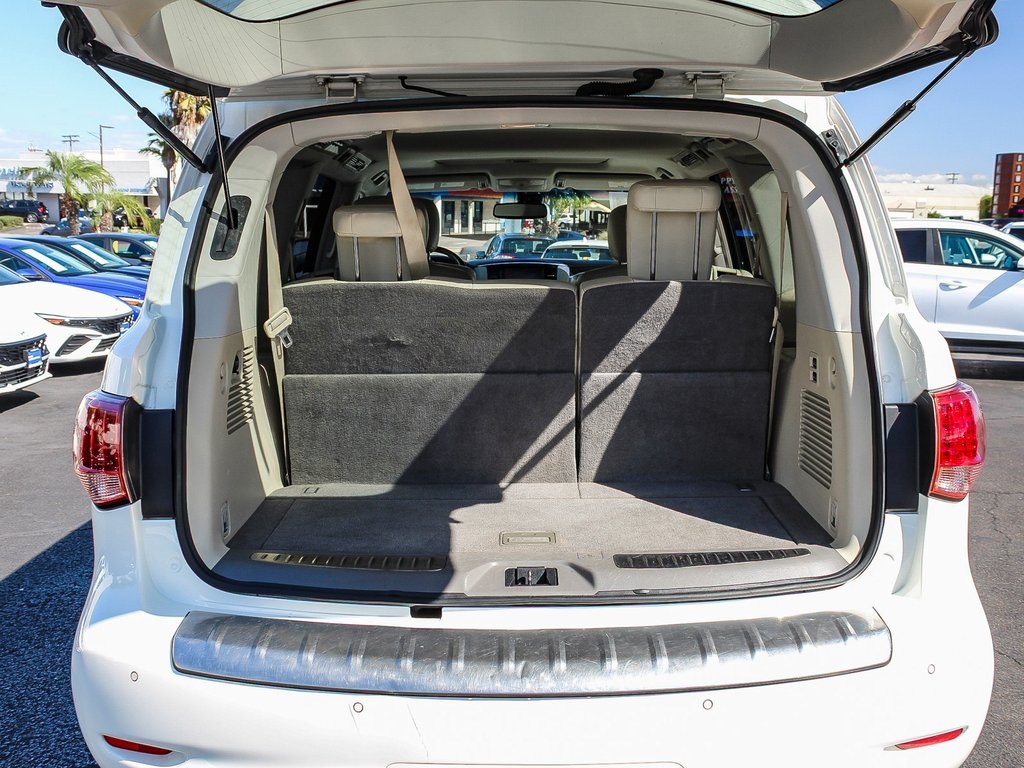 2017 Infiniti QX80 Base photo 26
