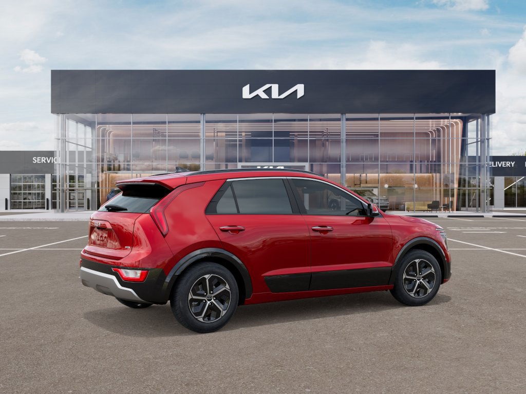 2025 Kia Niro SX photo 5