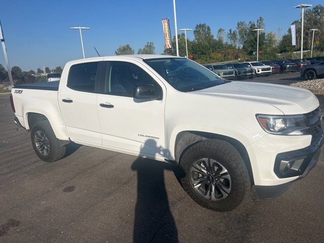 2022 Chevrolet Colorado Z71 photo 3