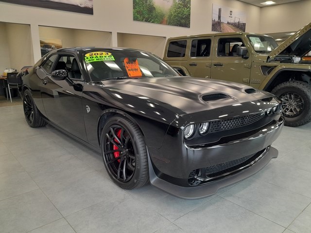 2023 Dodge Challenger SRT8 Hellcat photo 3