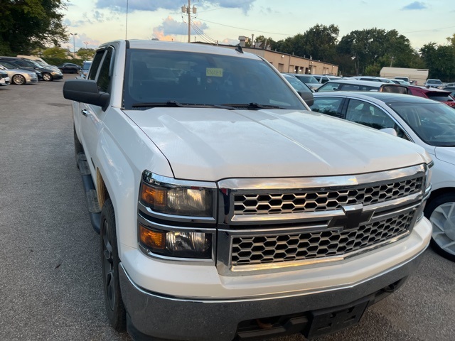 2014 Chevrolet Silverado 1500 LT photo 3