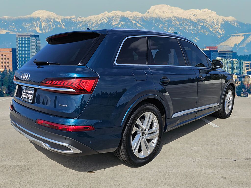 2022 Audi Q7 55 Prestige photo 7