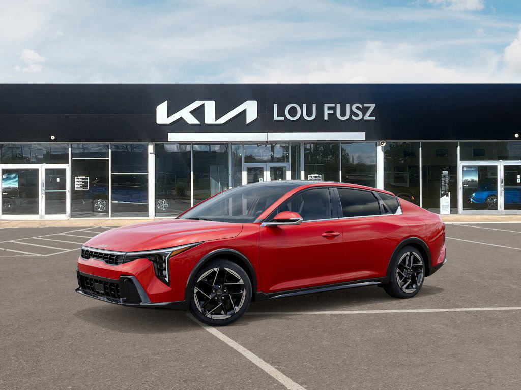 2025 Kia K4 GT-Line photo 3