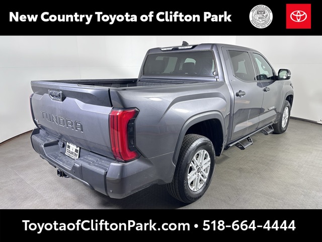2022 Toyota Tundra SR5 photo 3