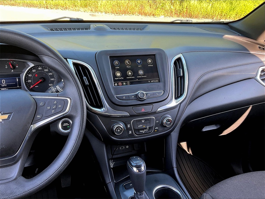 2019 Chevrolet Equinox LT photo 16