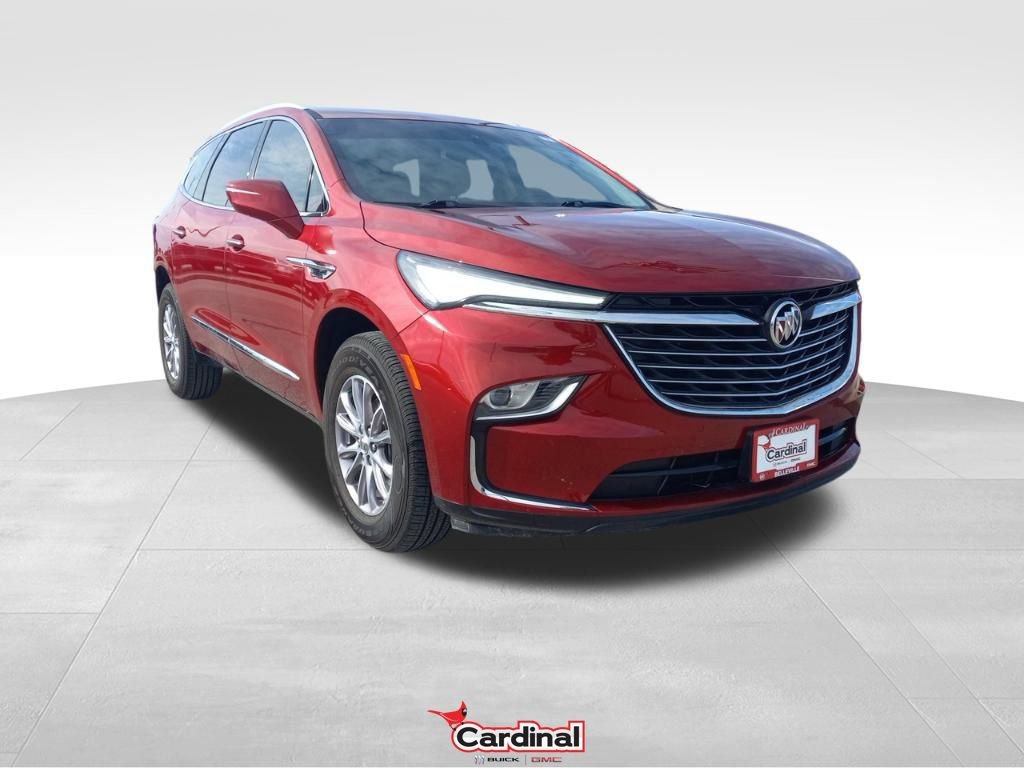 2023 Buick Enclave Essence's photo