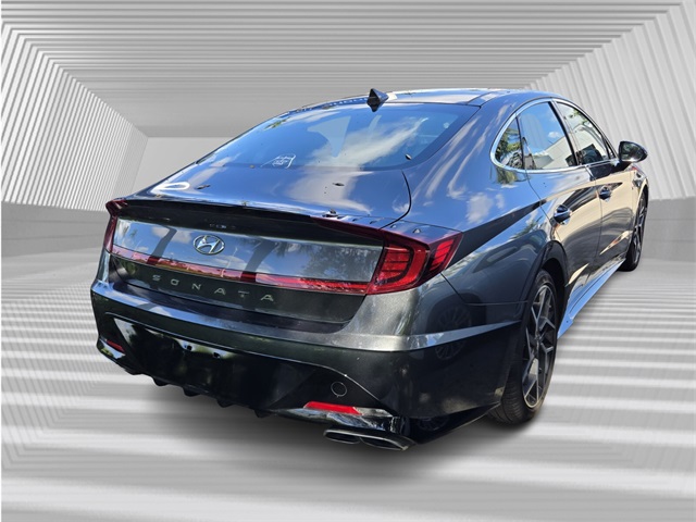 2022 Hyundai Sonata N Line photo 3
