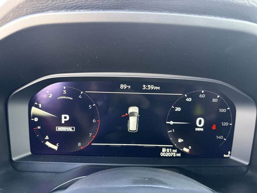 2025 Mitsubishi Outlander SEL photo 30