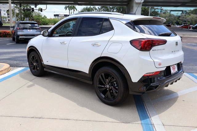 2026 Buick Encore GX Sport Touring photo 4