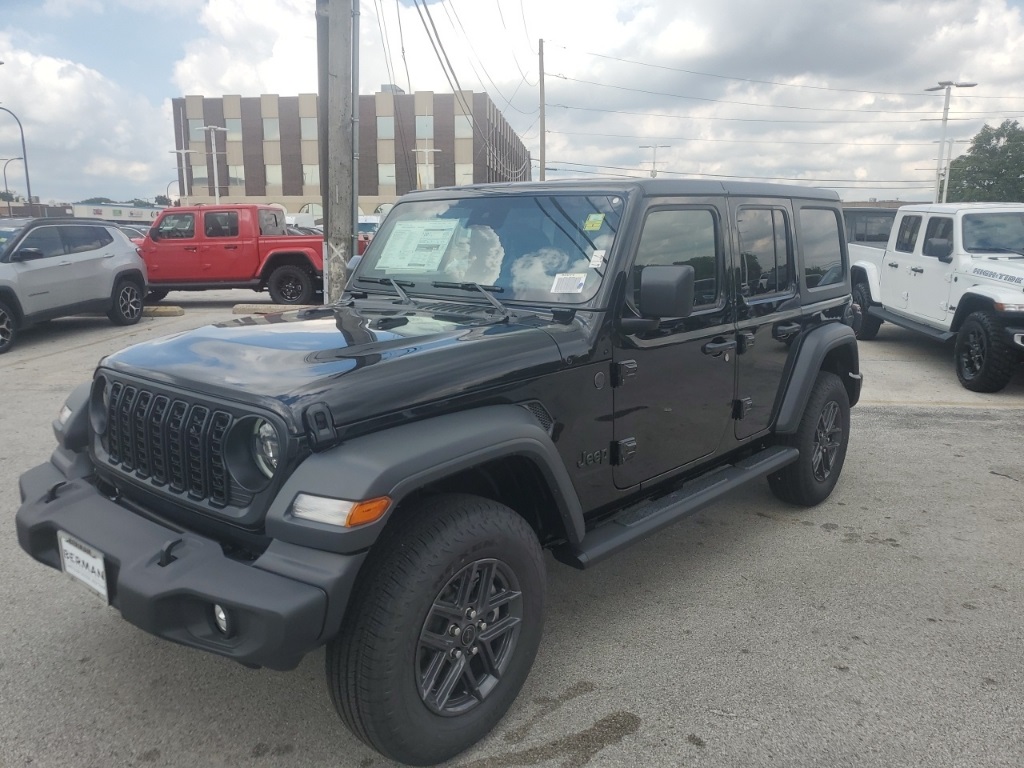 2025 Jeep Wrangler Sport S photo 3