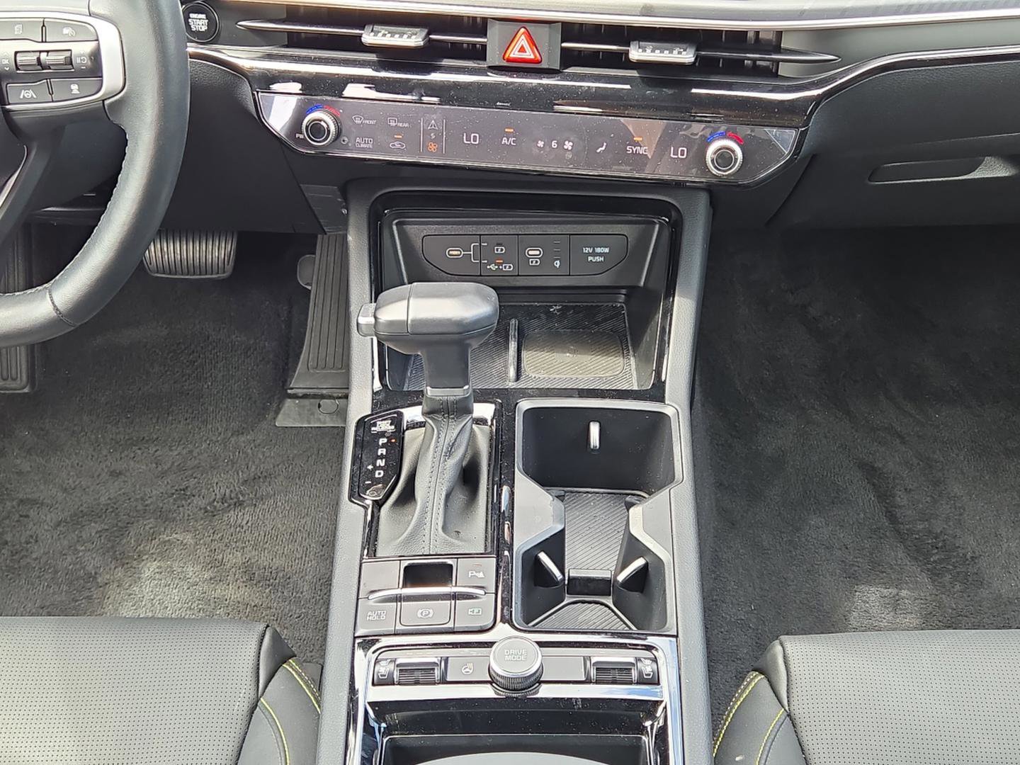 2025 Kia K5 GT photo 12