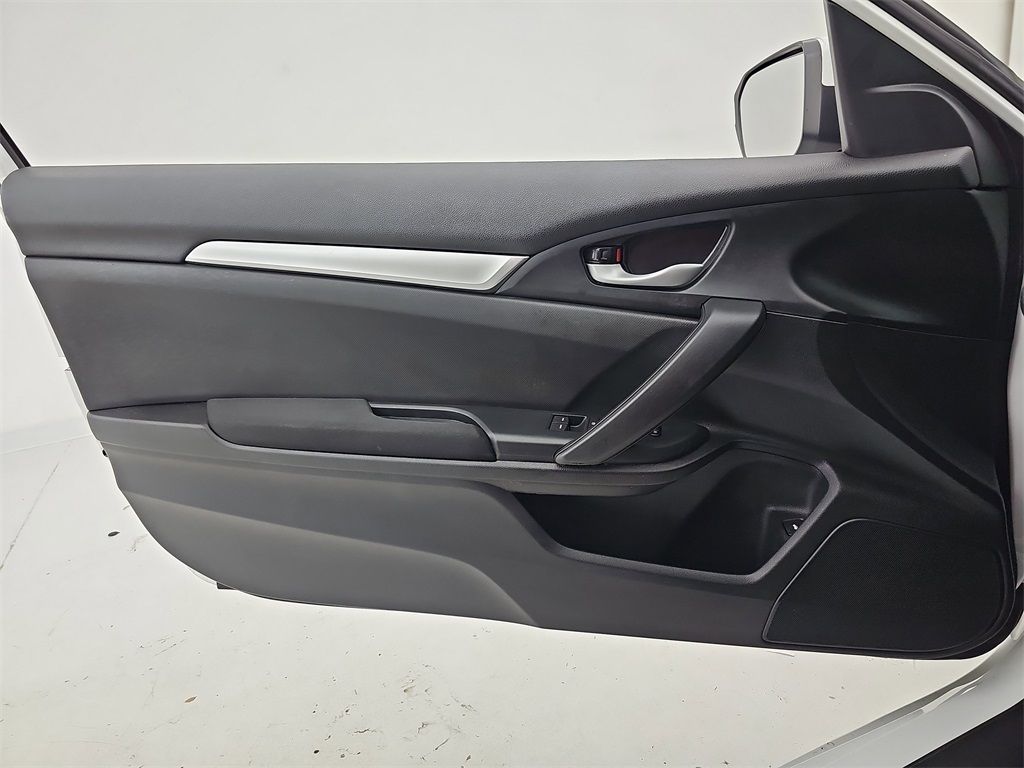 2019 Honda Civic LX photo 27