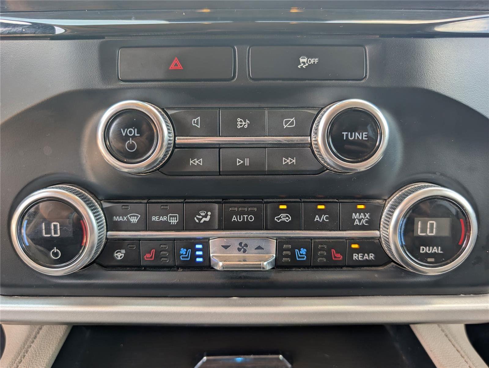 2023 Ford Expedition Limited photo 15