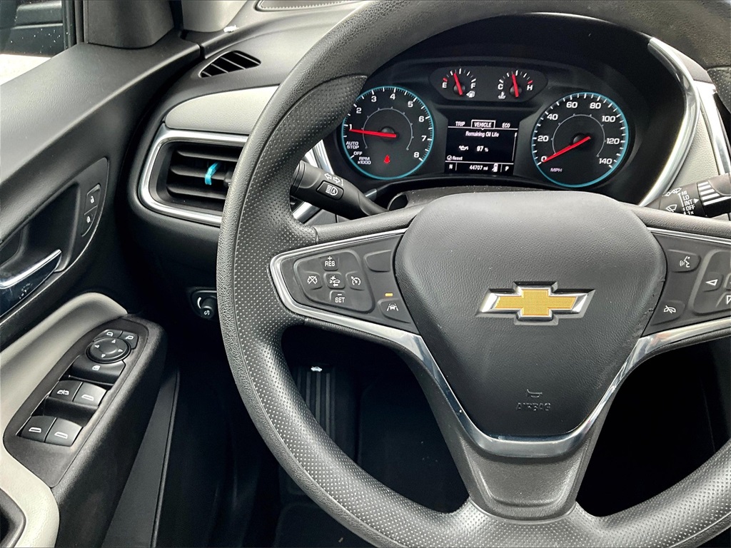 2021 Chevrolet Equinox LS photo 22