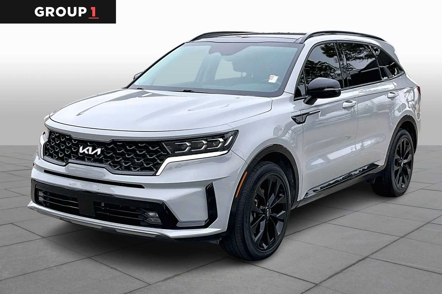 2022 Kia Sorento SX's photo