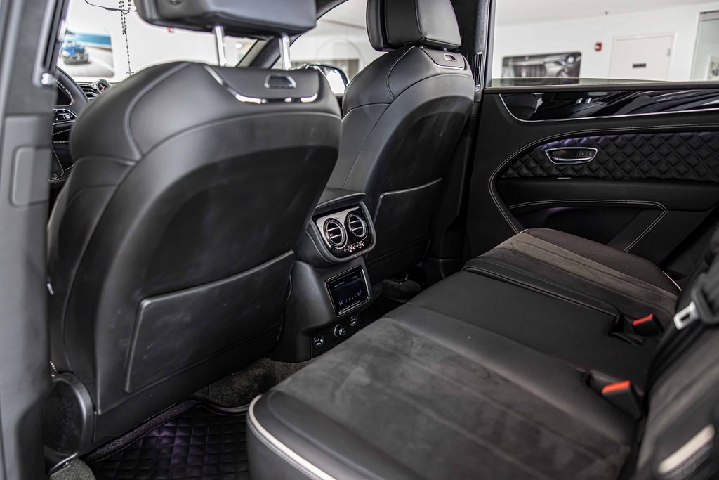 2022 BENTLEY BENTAYGA - Image 37