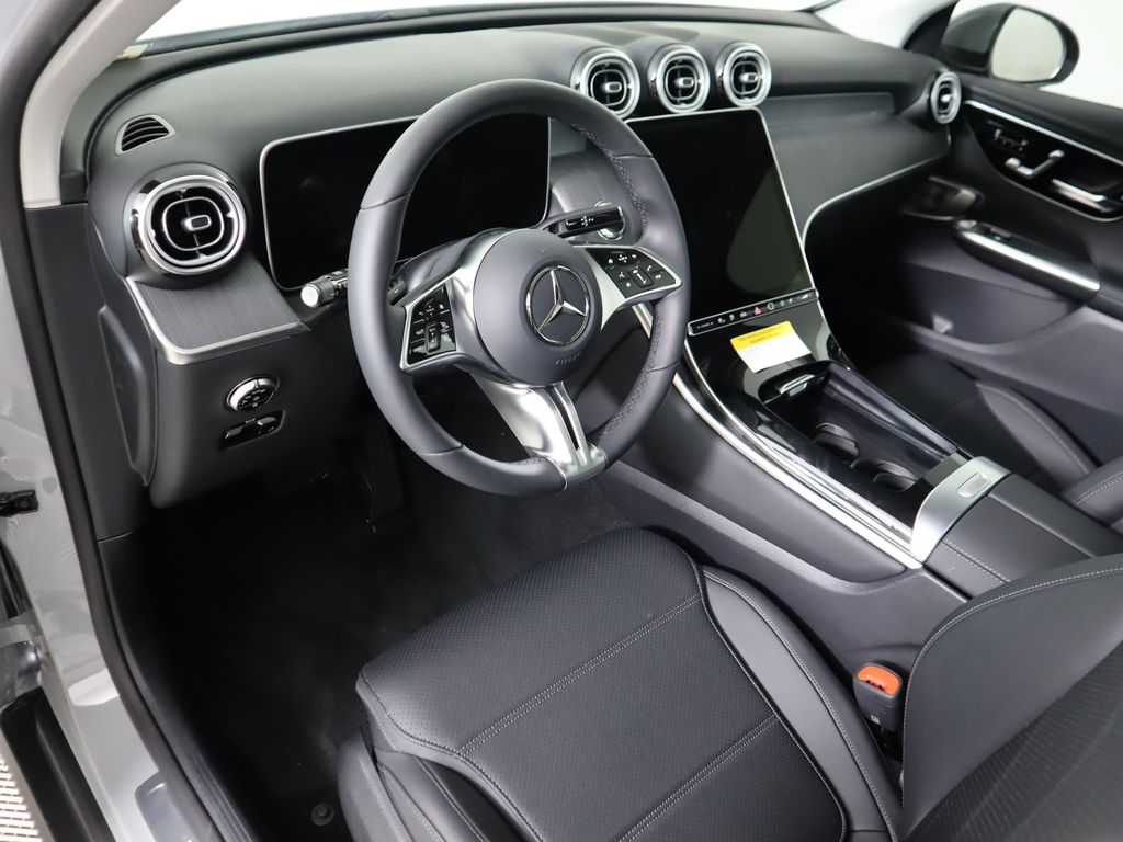 2026 Mercedes Benz GLC 350e 4MATIC photo 6