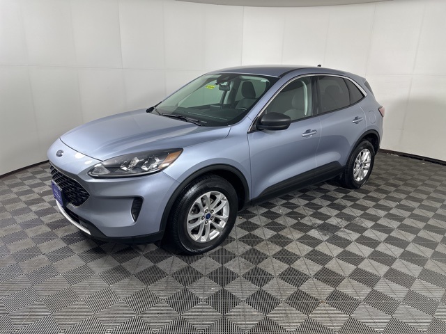 2022 Ford Escape SE photo 3
