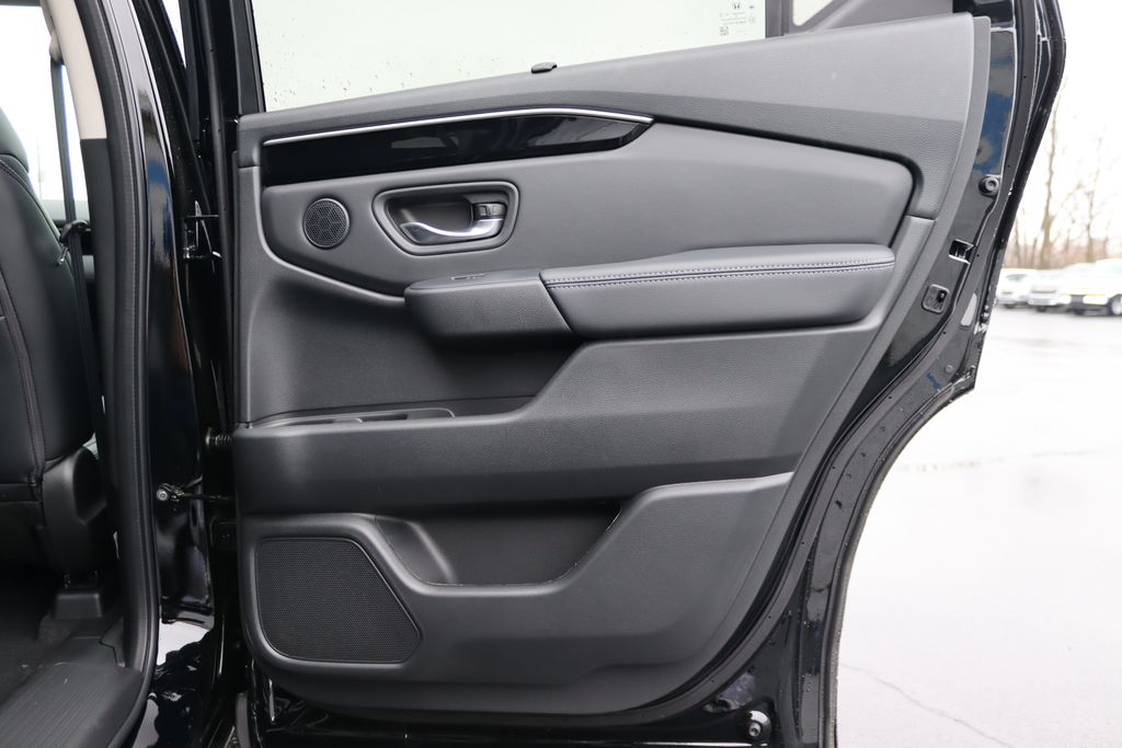 2025 Honda Pilot Touring photo 15