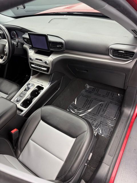 2022 Ford Explorer XLT photo 47
