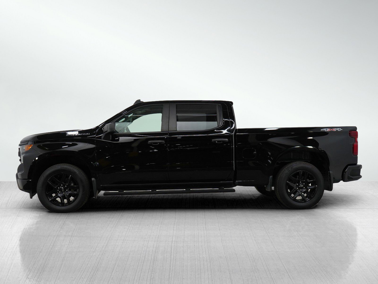 Used 2023 Chevrolet Silverado 1500 Custom with VIN 1GCPDBEK3PZ141207 for sale in White Bear Lake, Minnesota