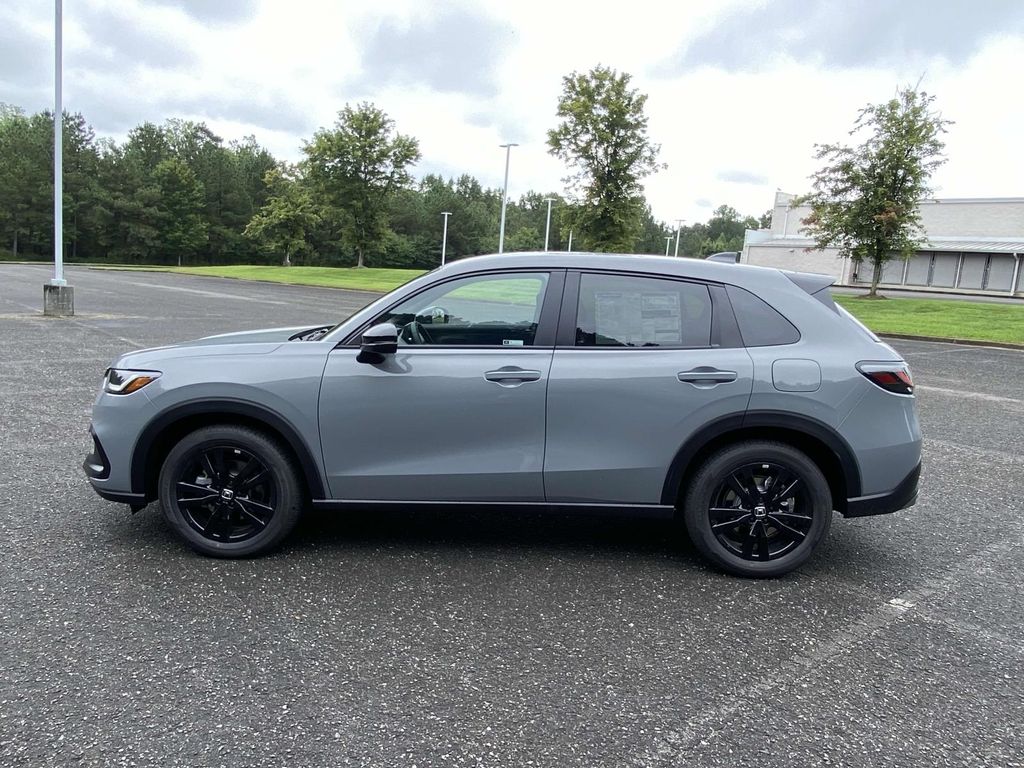 2026 Honda HR-V Sport photo 4