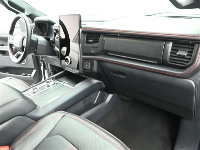 2024 Ford Expedition MAX Limited photo 30