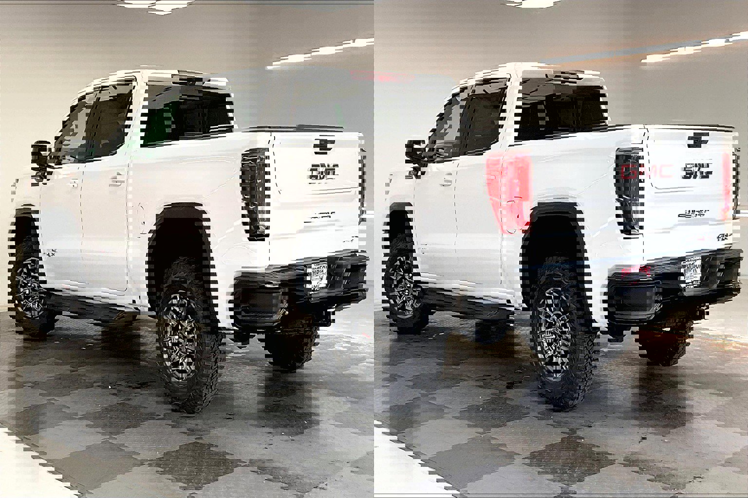 2025 Gmc Sierra 1500 AT4X photo 2
