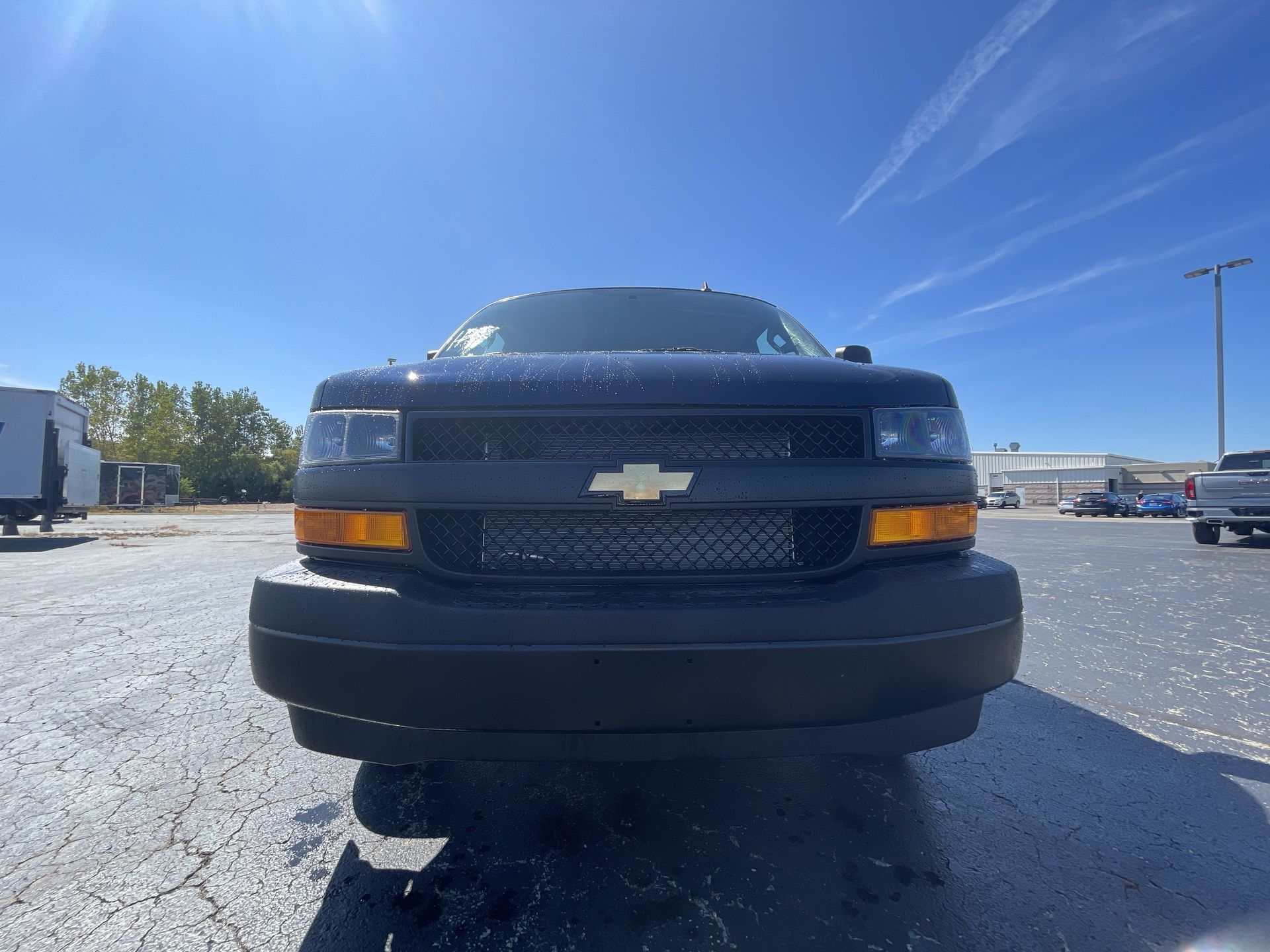 2025 Chevrolet Express Cargo 3500 photo 36