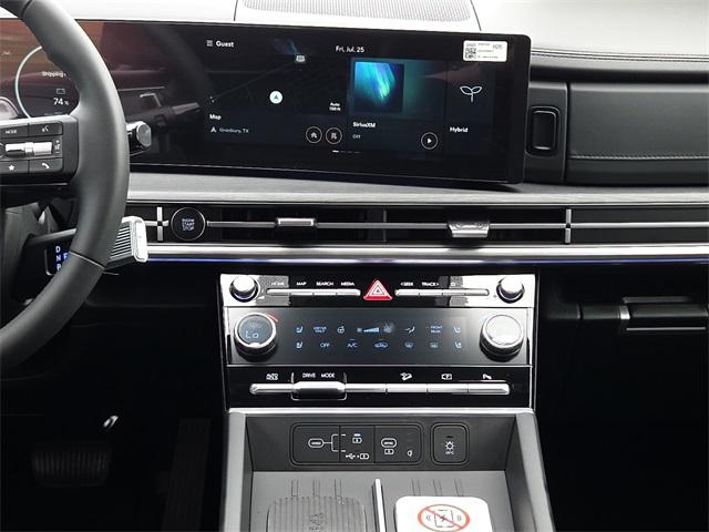 2025 Hyundai Santa Fe Limited photo 7