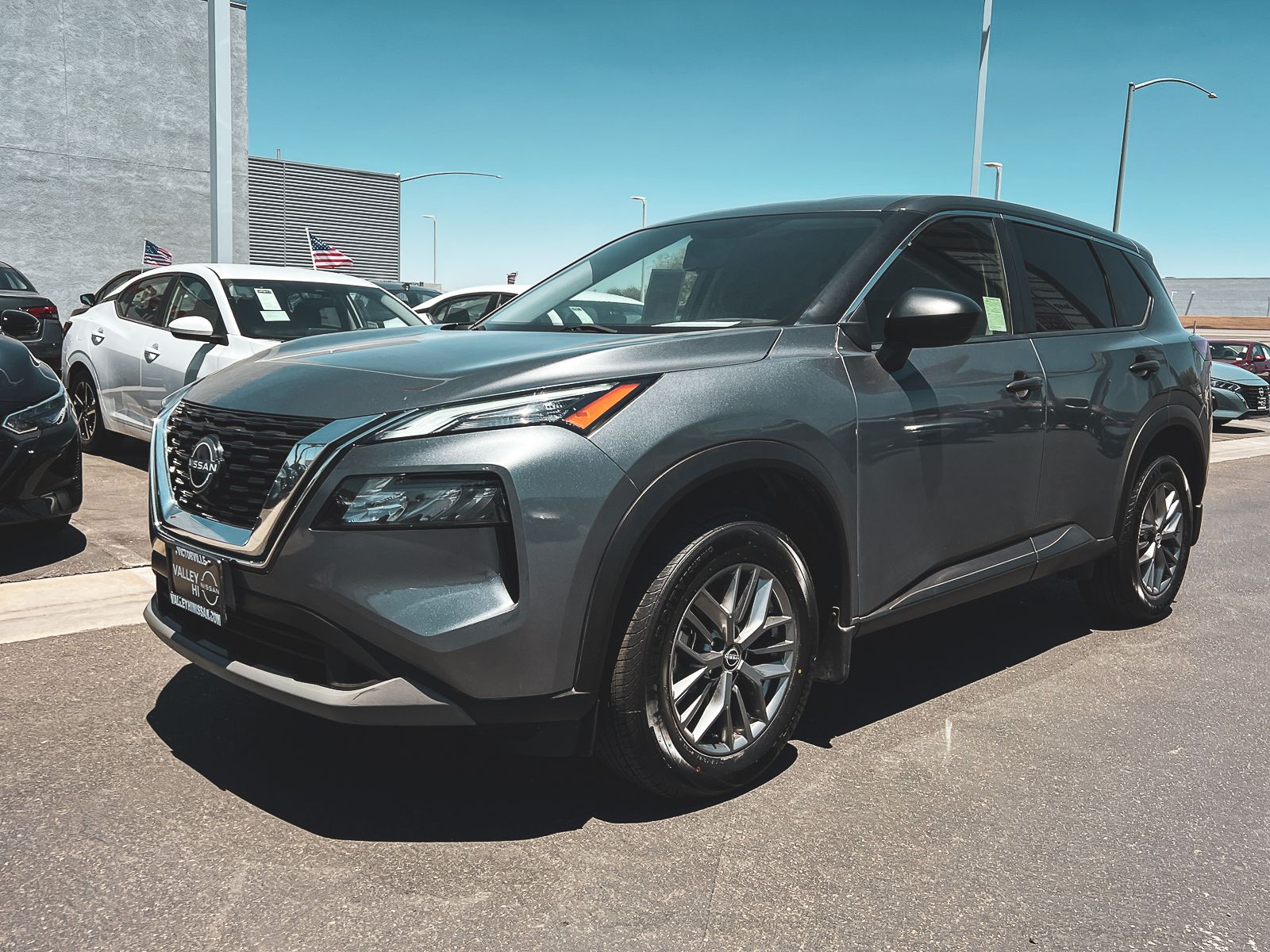 2023 Nissan Rogue S photo 2