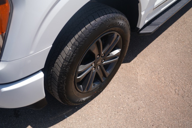 2023 Ford F-150 XLT photo 10