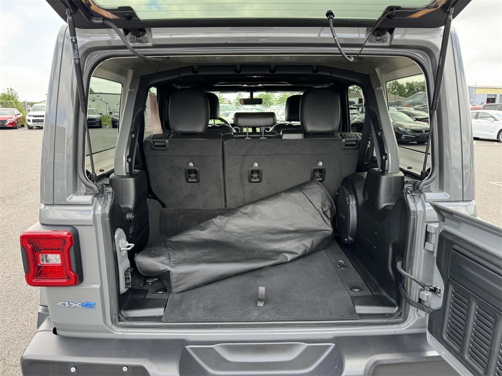 2022 Jeep Wrangler Unlimited Sahara 4xe photo 28