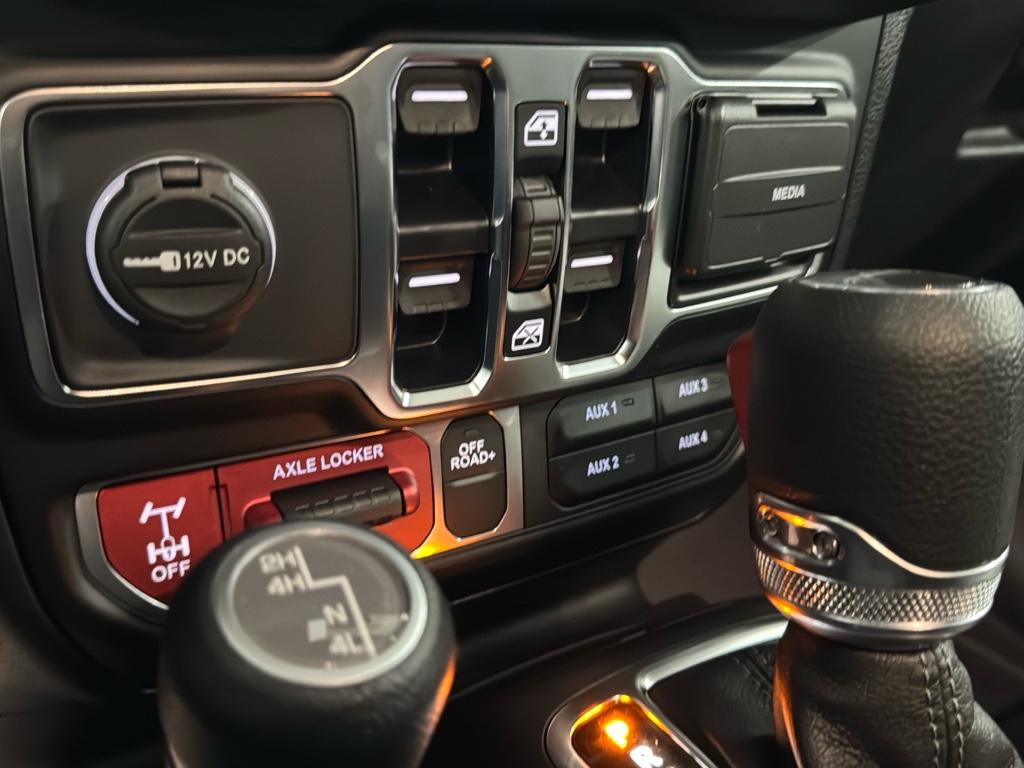 2025 Jeep Gladiator Willys photo 30