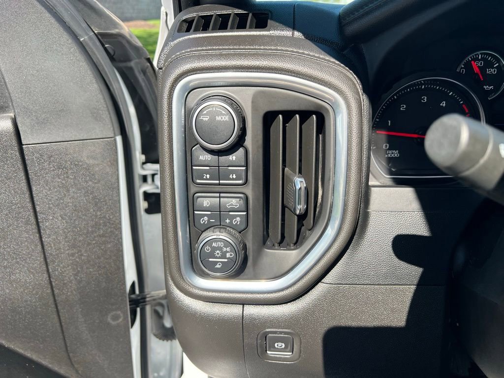 2022 Chevrolet Silverado 2500HD LTZ photo 42