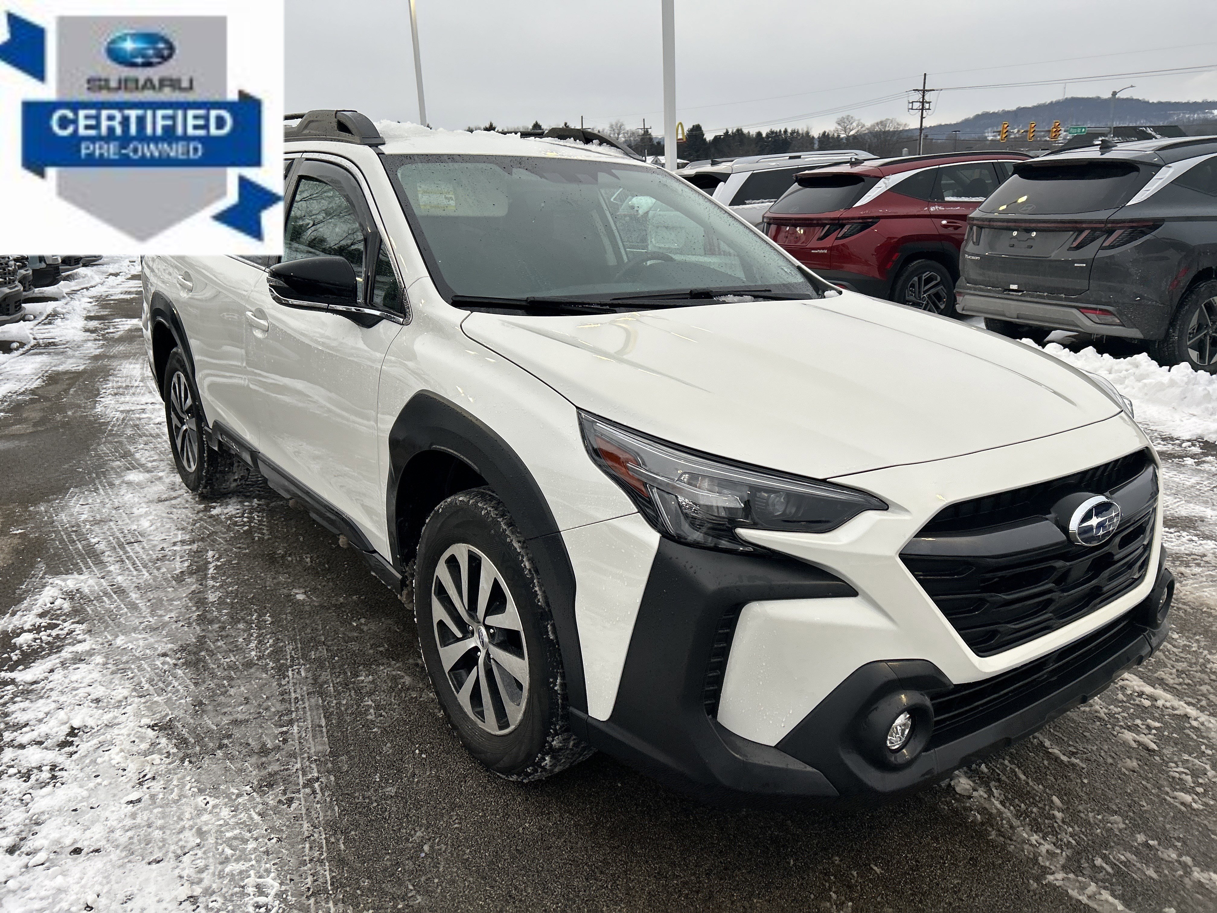 2023 Subaru Outback Premium's photo