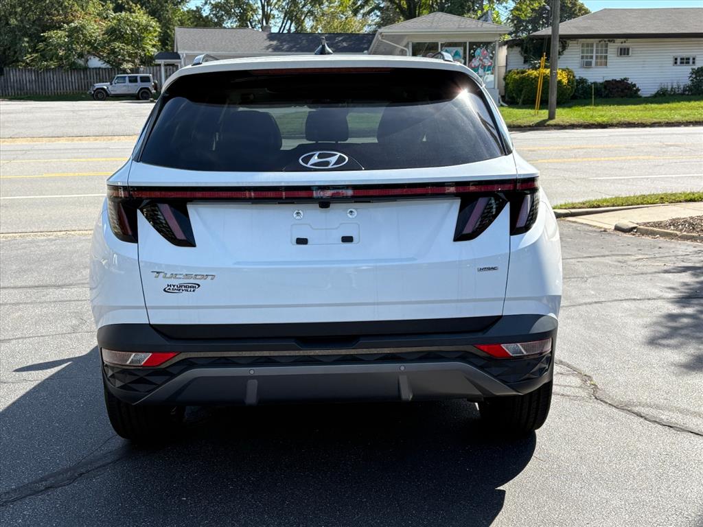 2024 Hyundai Tucson Limited photo 4