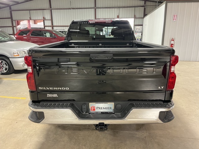 2024 Chevrolet Silverado 1500 LT photo 2