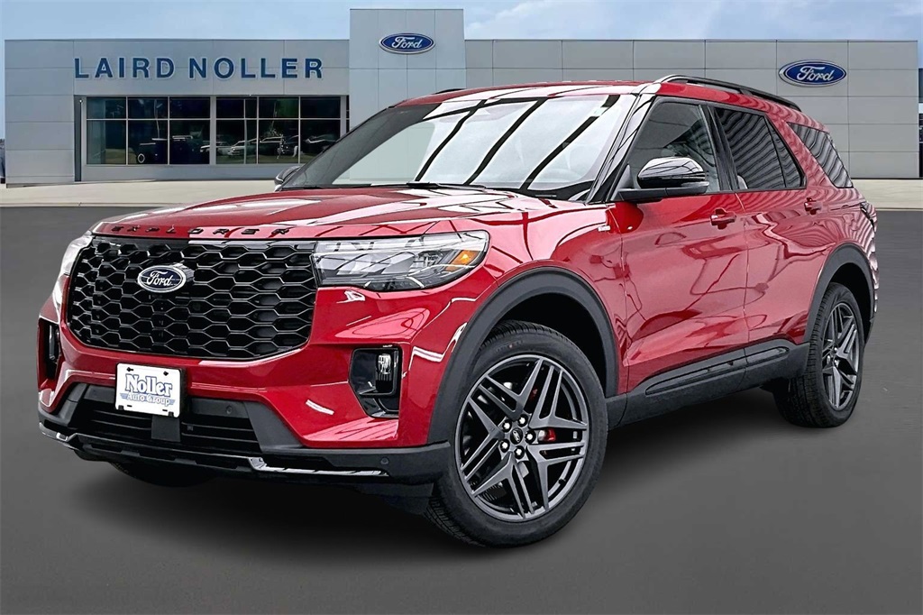 2026 Ford Explorer ST-LINE's photo