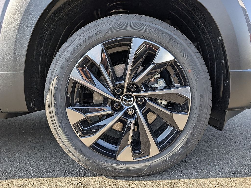 2025 Mazda CX-50 Premium Plus photo 12
