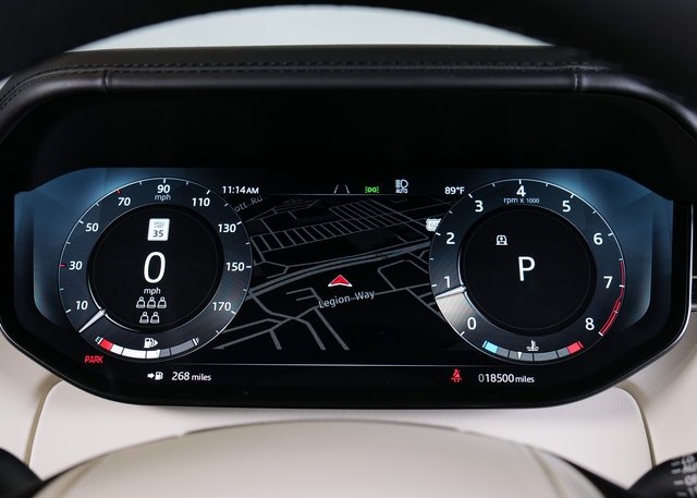 2025 Land Rover Range Rover SE photo 10