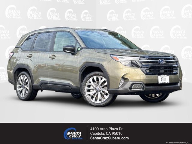 2025 Subaru Forester Touring's photo