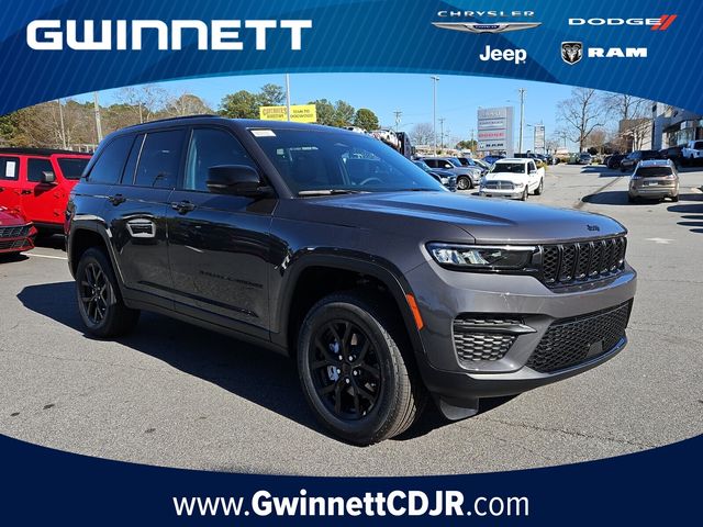 2025 Jeep Grand Cherokee Altitude's photo