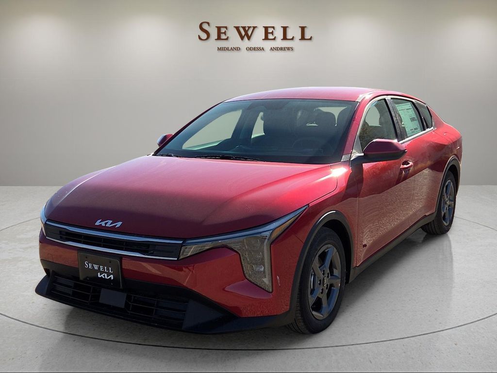 2025 Kia K4 LXS's photo