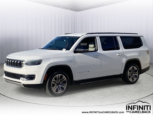 2023 Jeep Wagoneer L Series II's photo